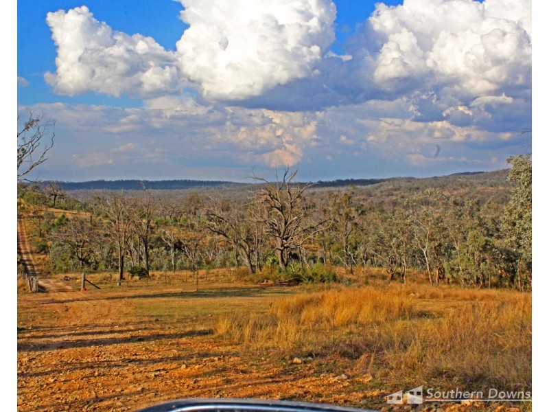 80 Rodgers Creek Road, Rodgers Creek QLD 4370