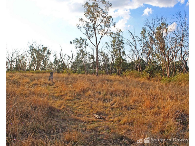 80 Rodgers Creek Road, Rodgers Creek QLD 4370