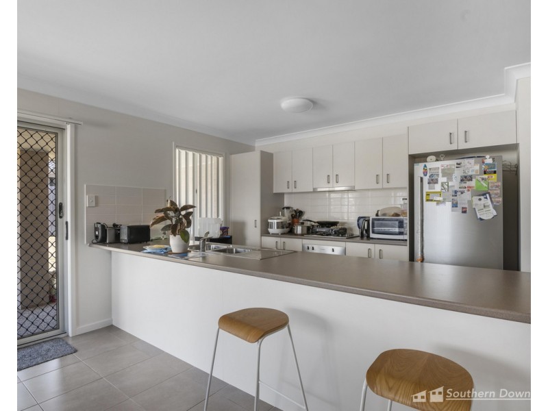 65 Maynes Street, Warwick QLD 4370