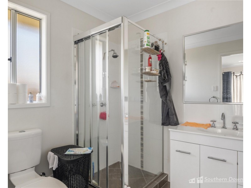 65 Maynes Street, Warwick QLD 4370