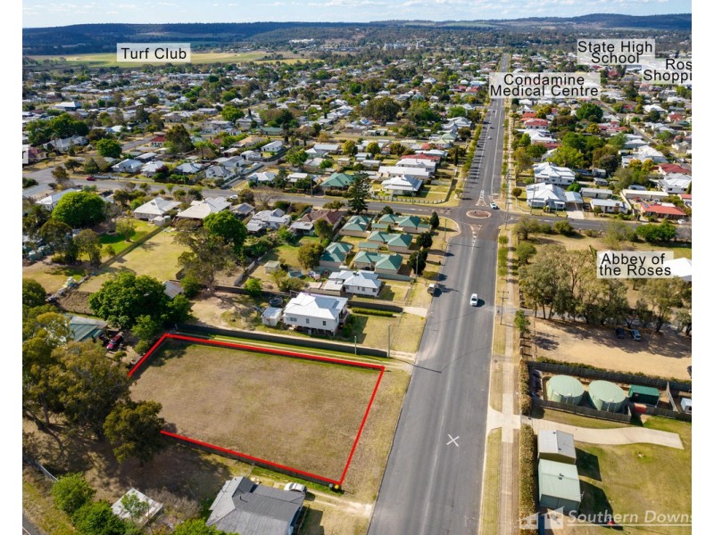 129 Dragon Street, Warwick QLD 4370