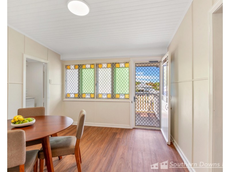 4 Mill Street, Warwick QLD 4370