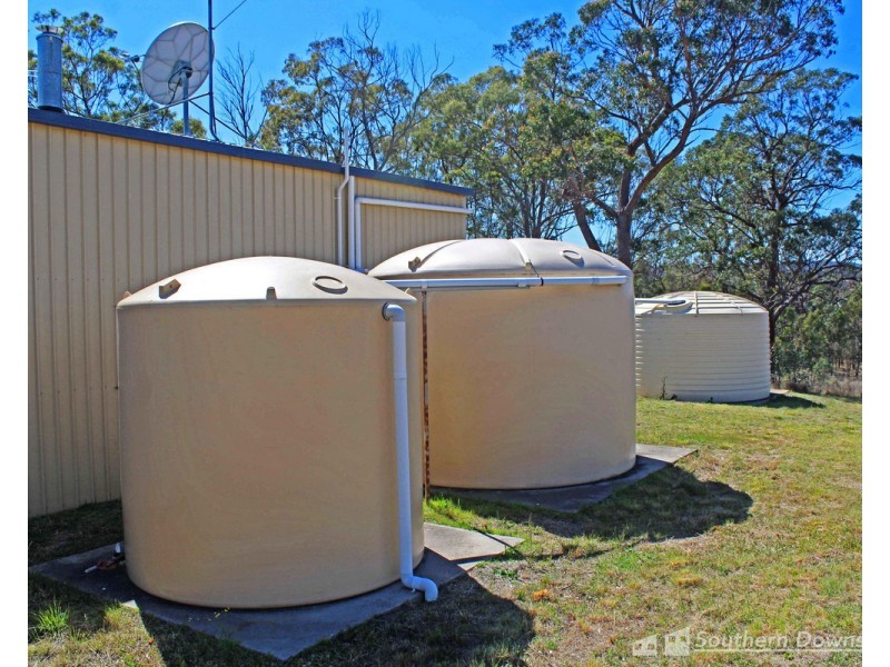13 Old Stanthorpe Road, Dalveen QLD 4374
