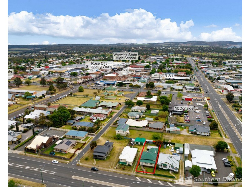 39 Wood Street, Warwick QLD 4370