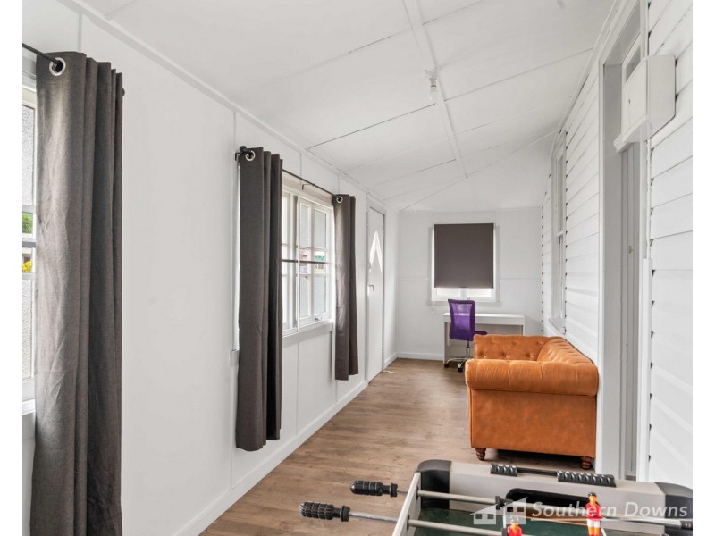 39 Wood Street, Warwick QLD 4370