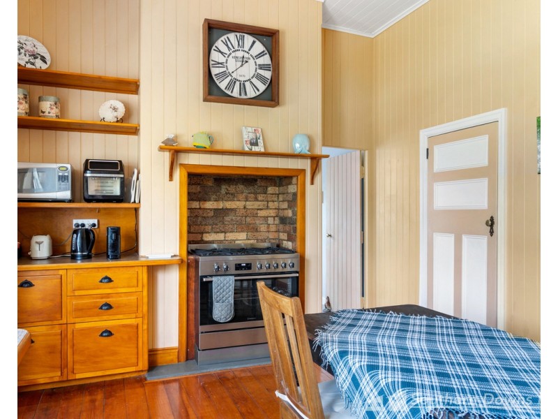 32 Pratten Street, Warwick QLD 4370