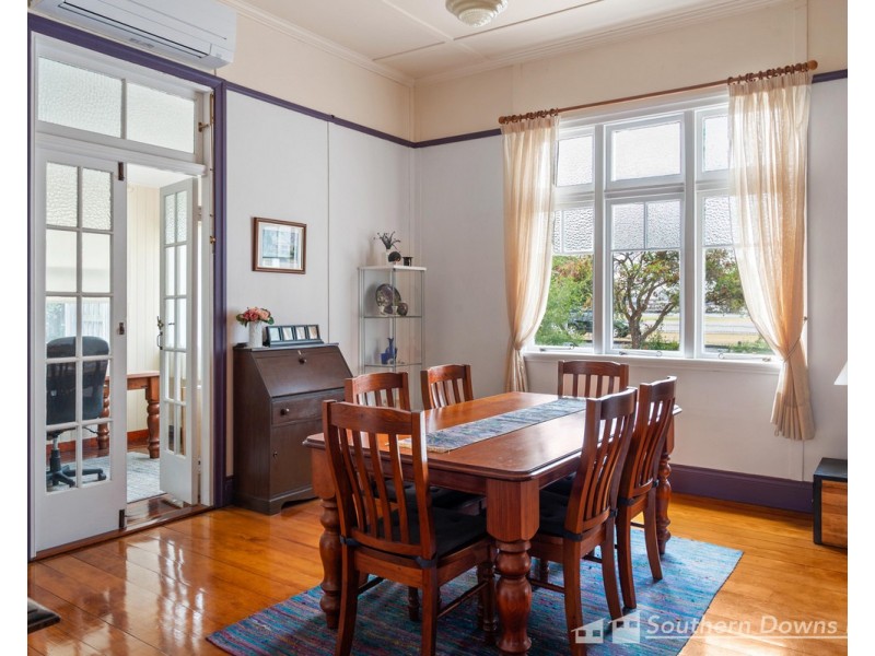 32 Pratten Street, Warwick QLD 4370