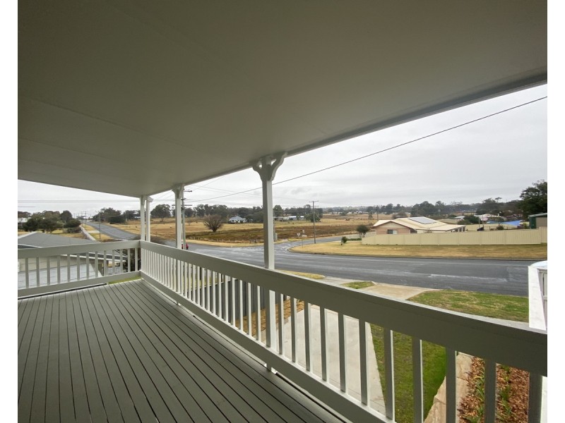 142 Dragon Street, Warwick QLD 4370