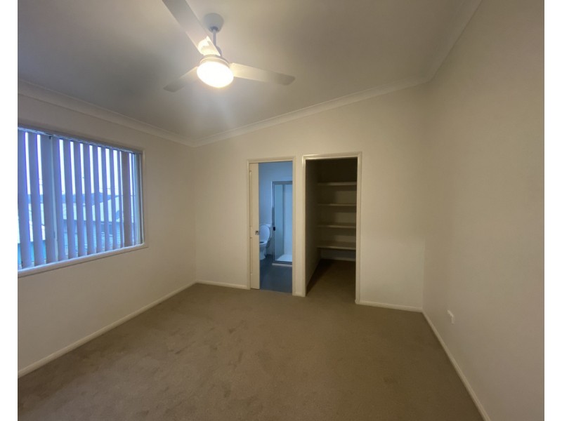 142 Dragon Street, Warwick QLD 4370