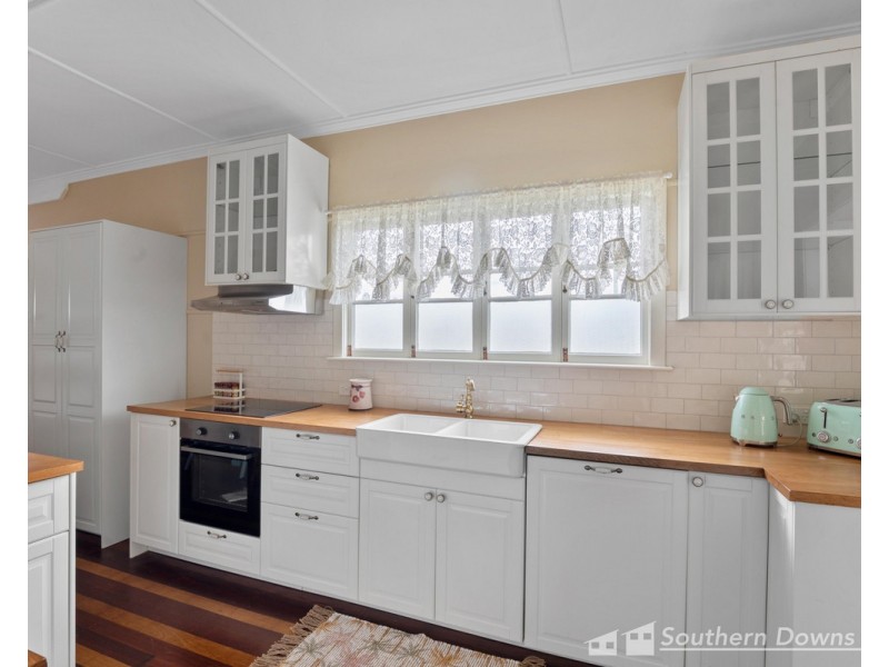 2 Mill Street, Warwick QLD 4370