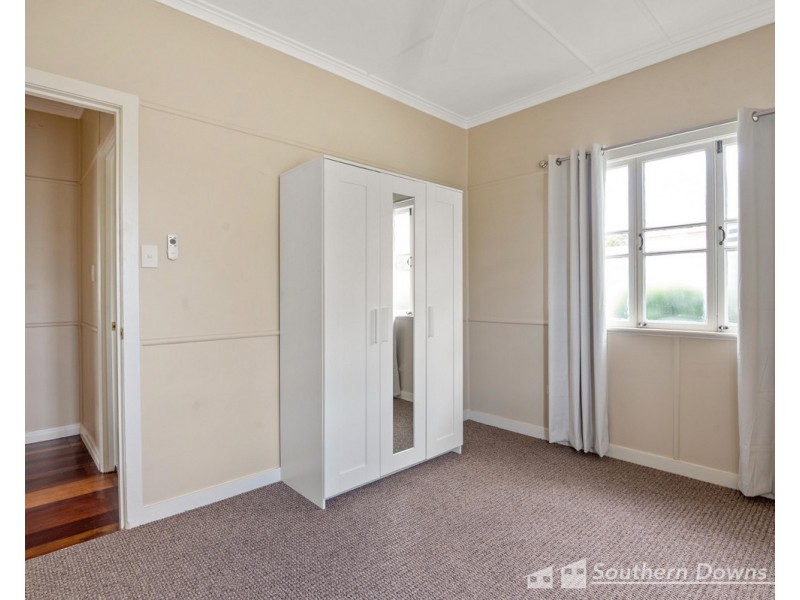 2 Mill Street, Warwick QLD 4370