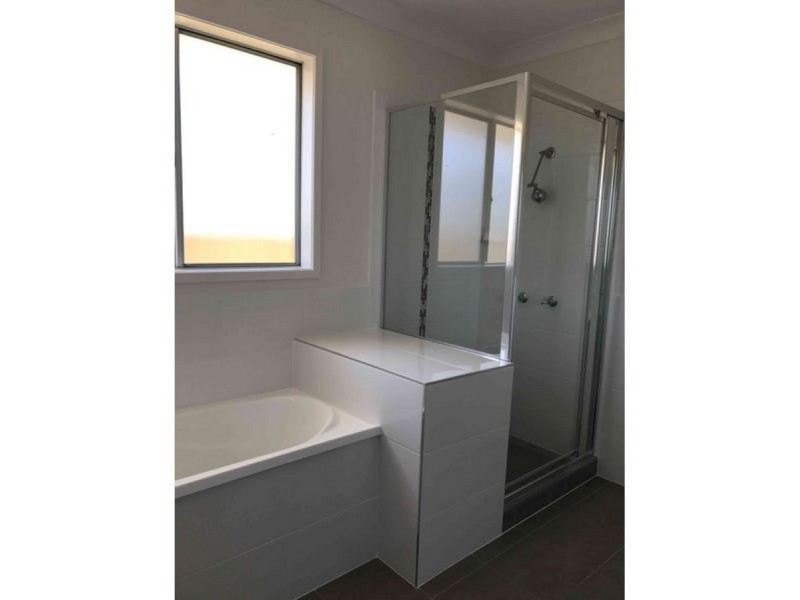 90 Maynes Street, Warwick QLD 4370