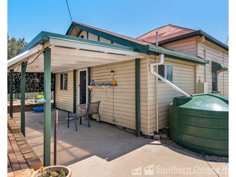 29 Wallace Street, Warwick QLD 4370
