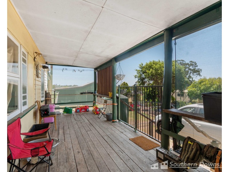 29 Wallace Street, Warwick QLD 4370