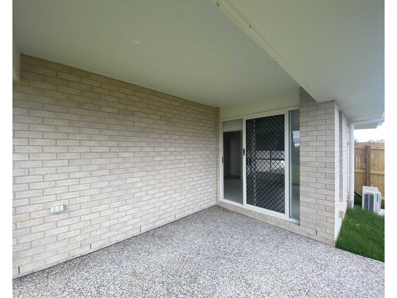 2/17 Compass Crt, Warwick QLD 4370