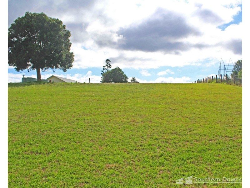 7 Rose Street, Killarney QLD 4373