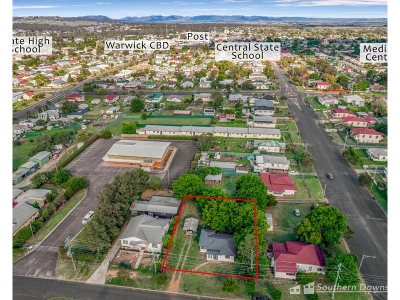 14 Gore Street, Warwick QLD 4370