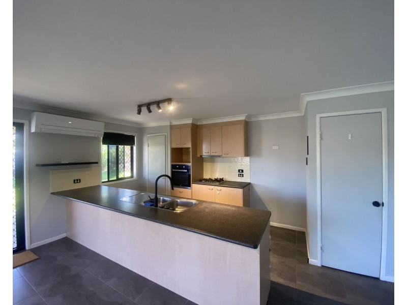 8 Hughes Place, Warwick QLD 4370