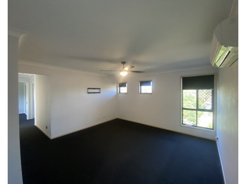 8 Hughes Place, Warwick QLD 4370