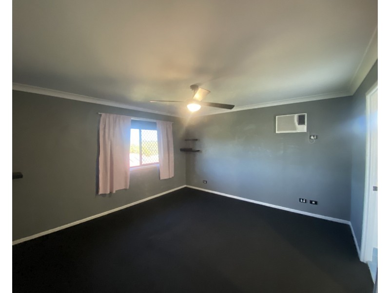 8 Hughes Place, Warwick QLD 4370