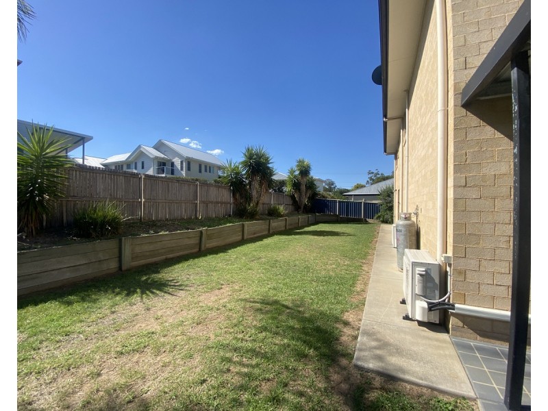 8 Hughes Place, Warwick QLD 4370