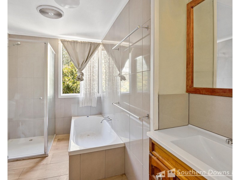 5 Bakon Street, Warwick QLD 4370