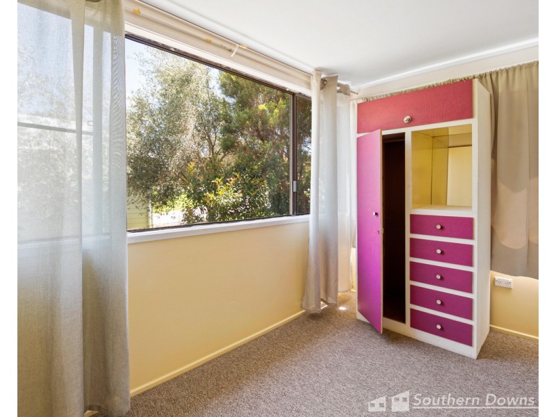 5 Bakon Street, Warwick QLD 4370