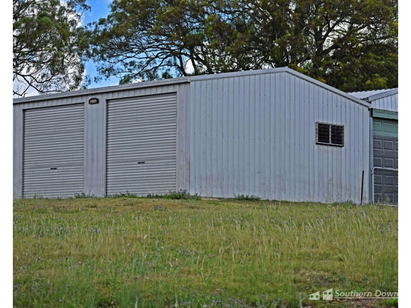 21614 New England Highway, Dalveen QLD 4374