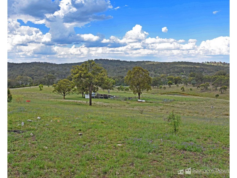 21614 New England Highway, Dalveen QLD 4374