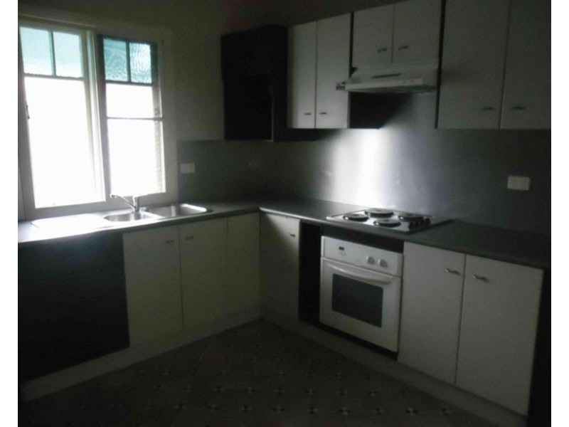 25 Dragon Street, Warwick QLD 4370