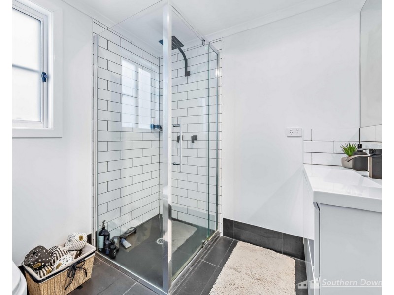 98 Kerrick Road, Dalveen QLD 4374