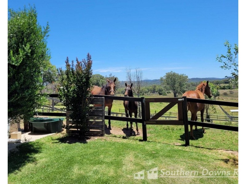 231 Lyndhurst Lane, Rosenthal Heights QLD 4370