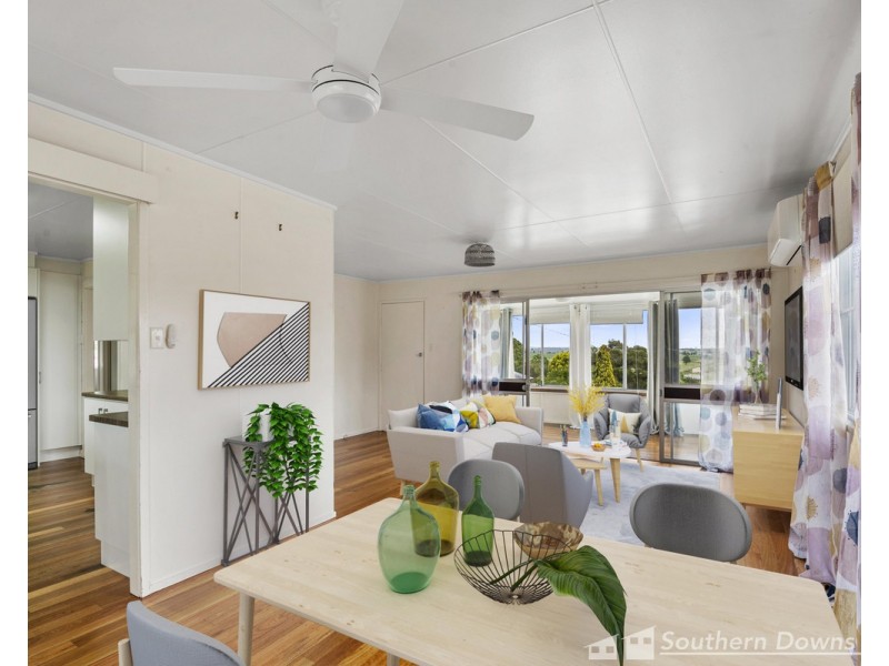 7 Pine Street, Killarney QLD 4373