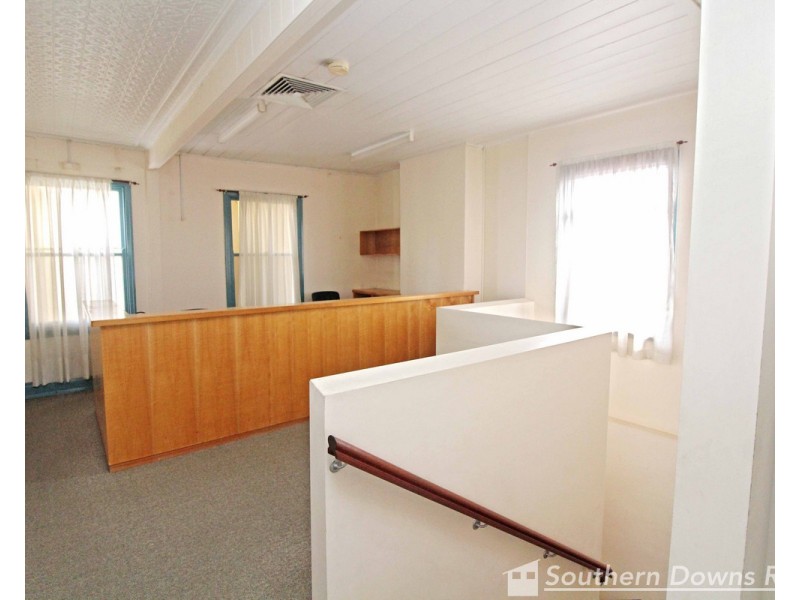 2/62 Palmerin Street, Warwick QLD 4370