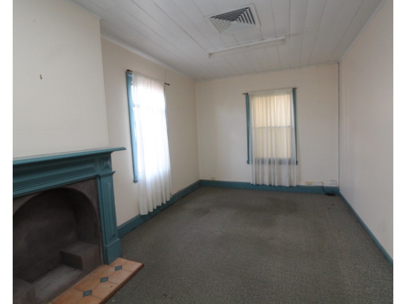 2/62 Palmerin Street, Warwick QLD 4370