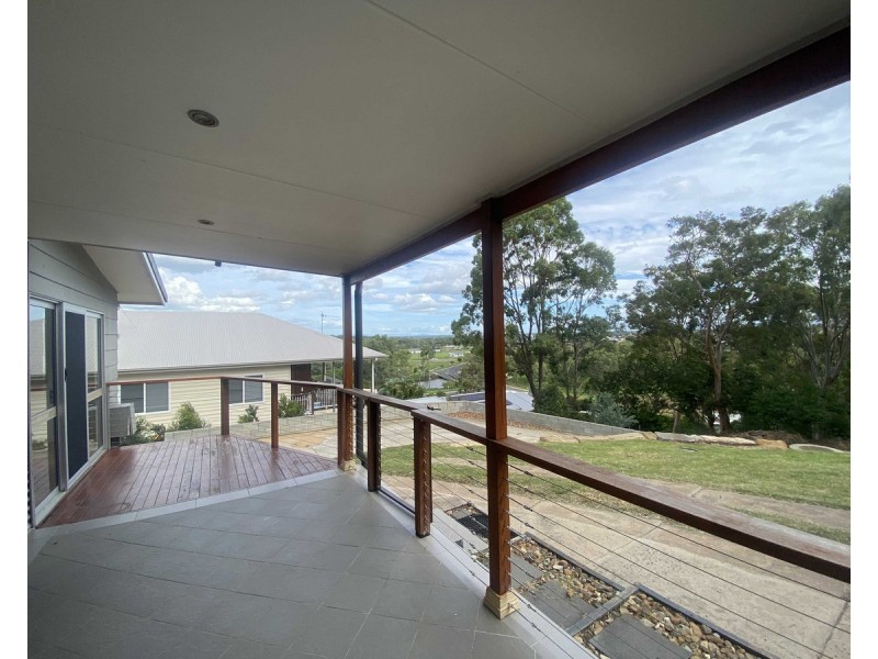 15a Weewondilla Road, Warwick QLD 4370