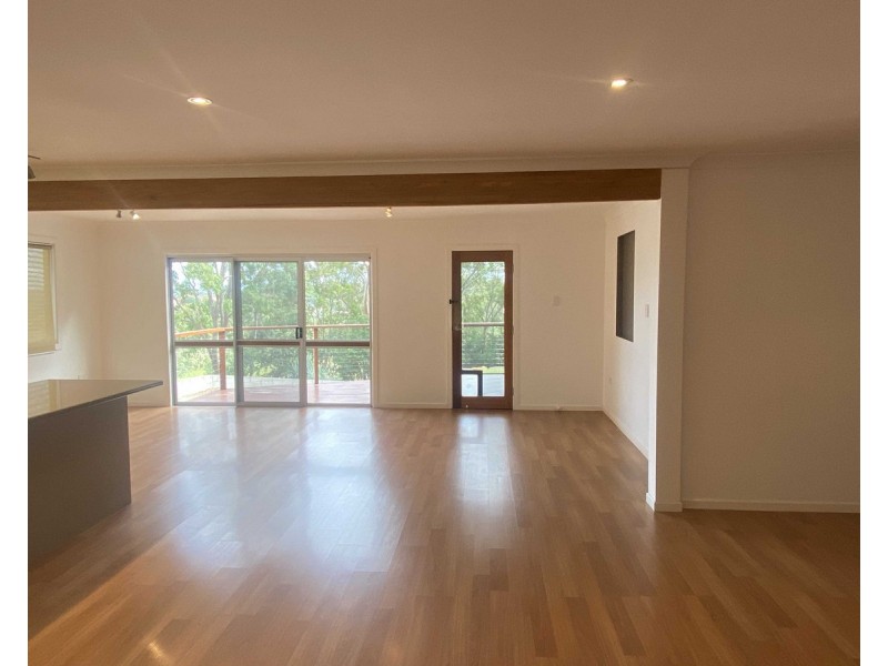 15a Weewondilla Road, Warwick QLD 4370