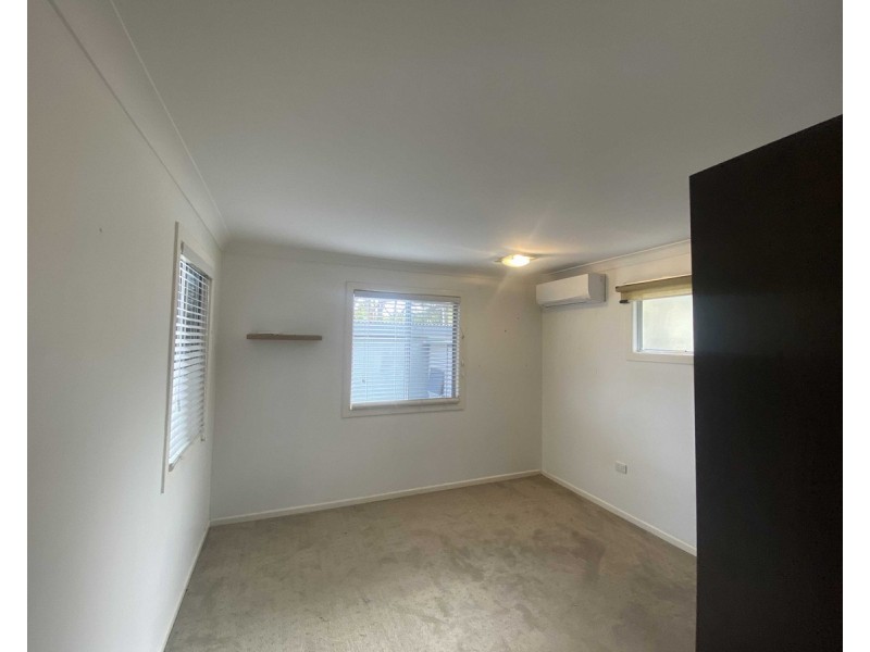 15a Weewondilla Road, Warwick QLD 4370