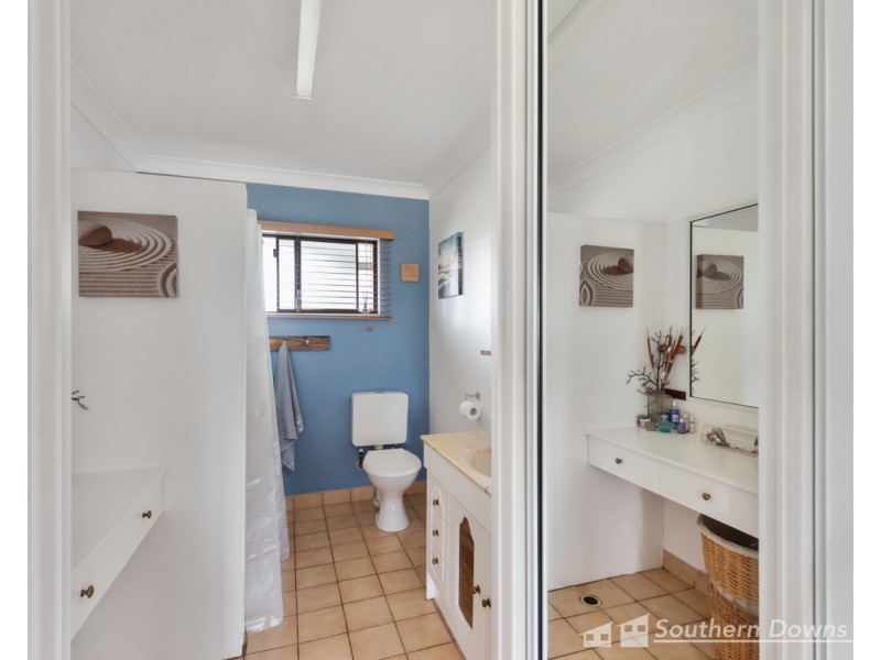 458 Blakes Road, Silverwood QLD 4370