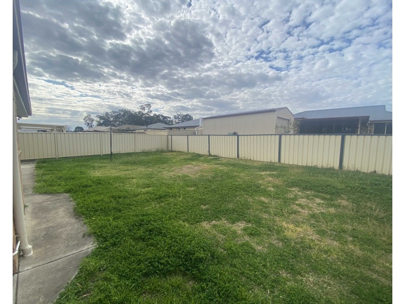 28 Law Road, Warwick QLD 4370