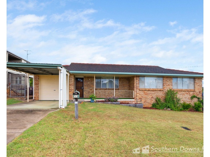 33 Clarke Street, Warwick QLD 4370