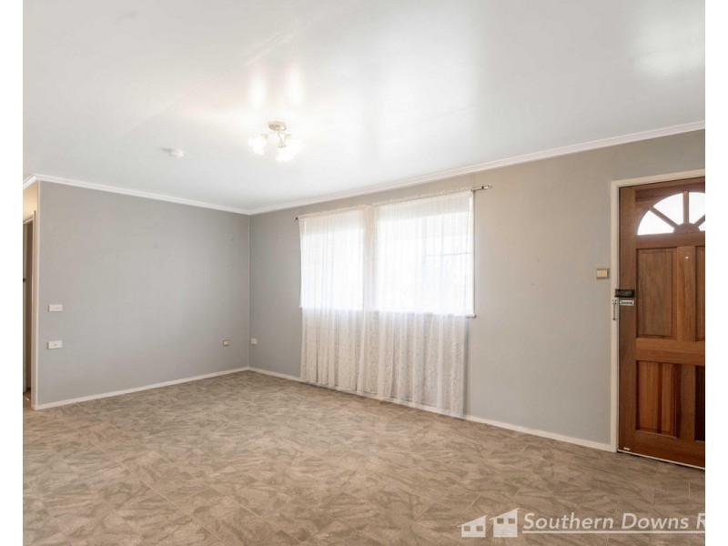 33 Clarke Street, Warwick QLD 4370