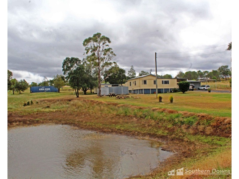 55 Sparksman Road, Mount Marshall QLD 4362