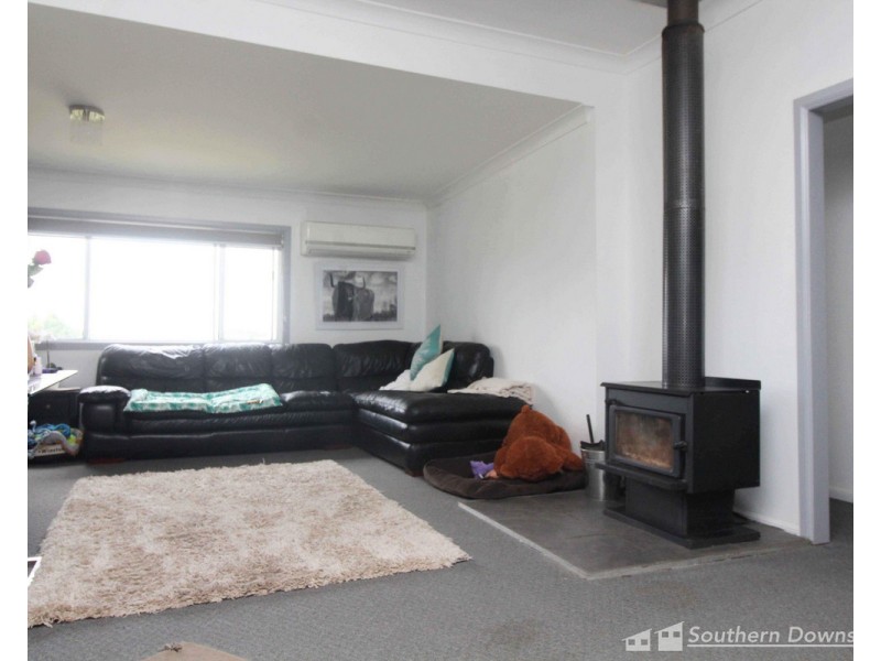 55 Sparksman Road, Mount Marshall QLD 4362