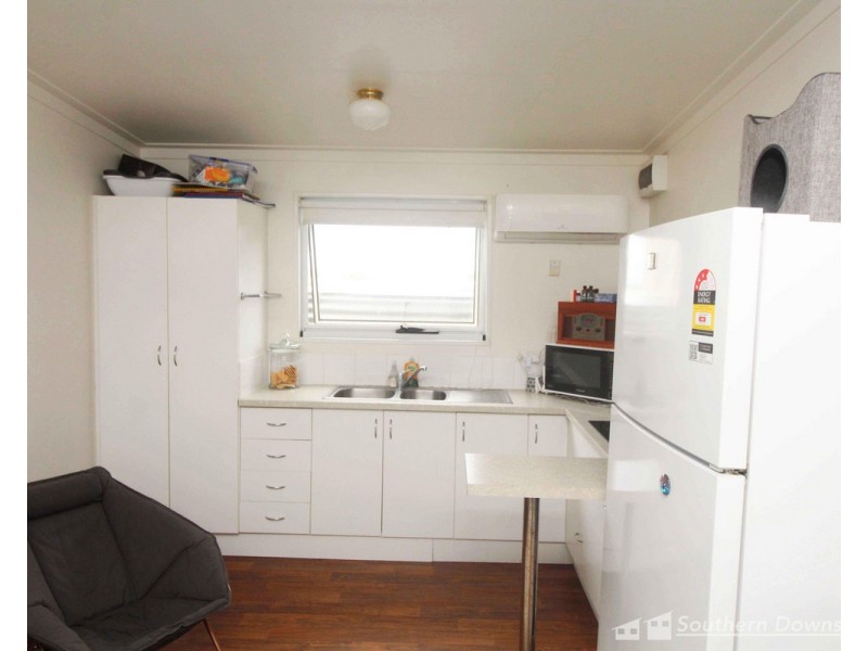 55 Sparksman Road, Mount Marshall QLD 4362