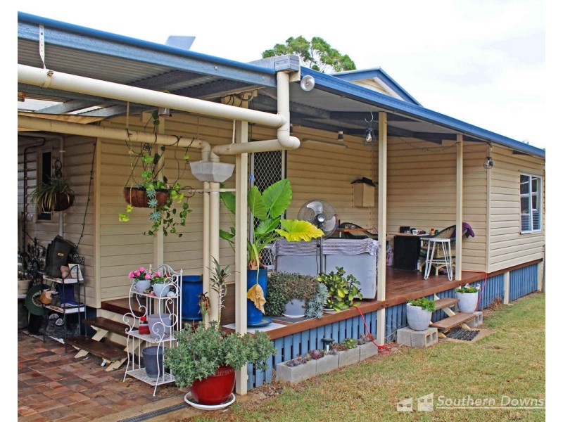 55 Sparksman Road, Mount Marshall QLD 4362