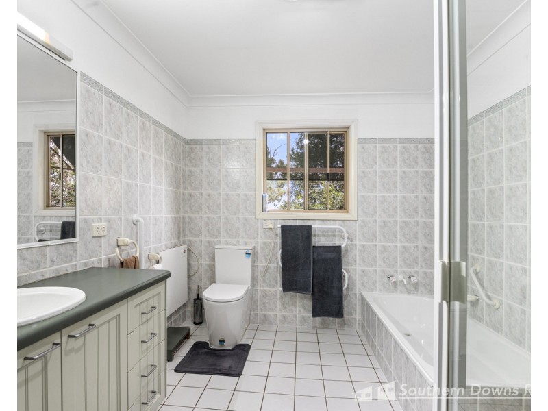 532 Emu Vale Creek Road, Emu Vale QLD 4371