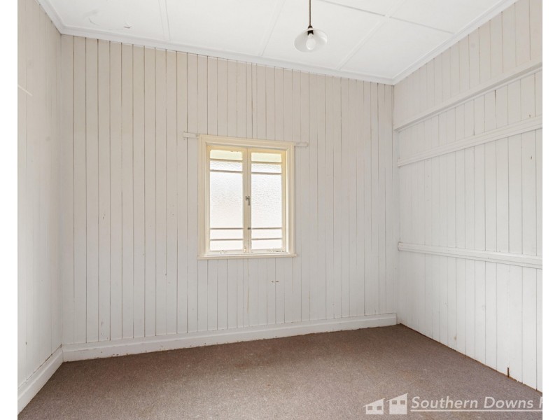 4a King Street, Warwick QLD 4370