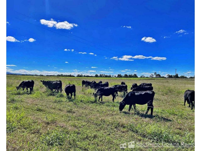 1 Duff Road, Wheatvale QLD 4370