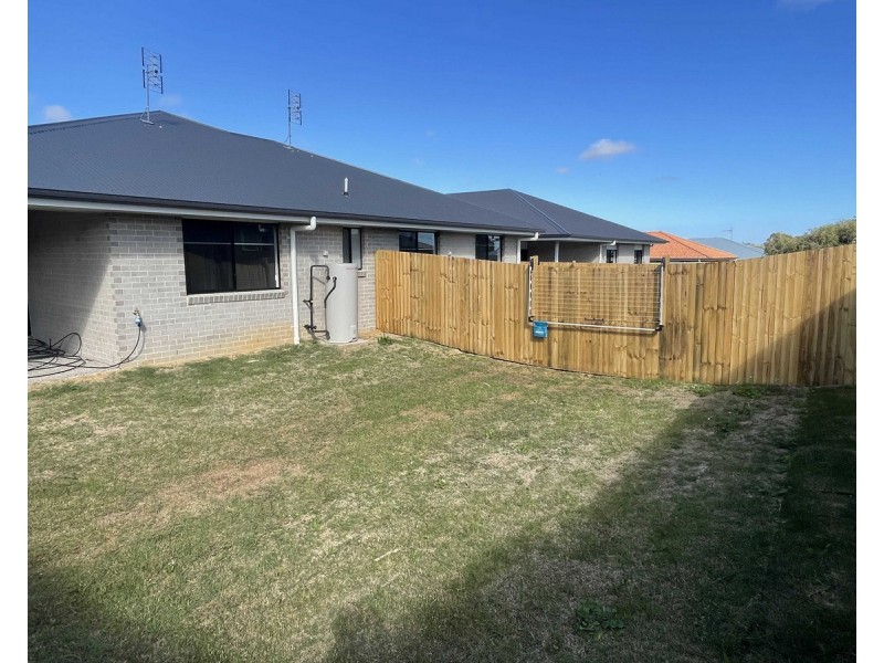 1/23 McDougall Street, Warwick QLD 4370